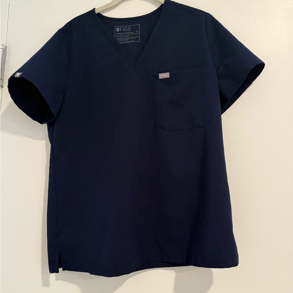 Figs Scrub Top